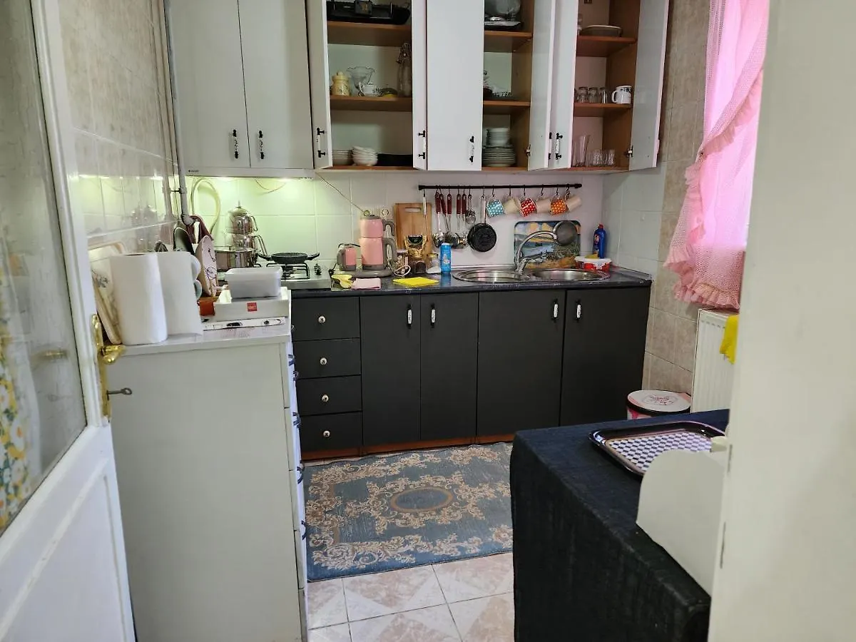 Two Bedroom Flat In The Garden At The Bosphorus Стамбул Апартаменты